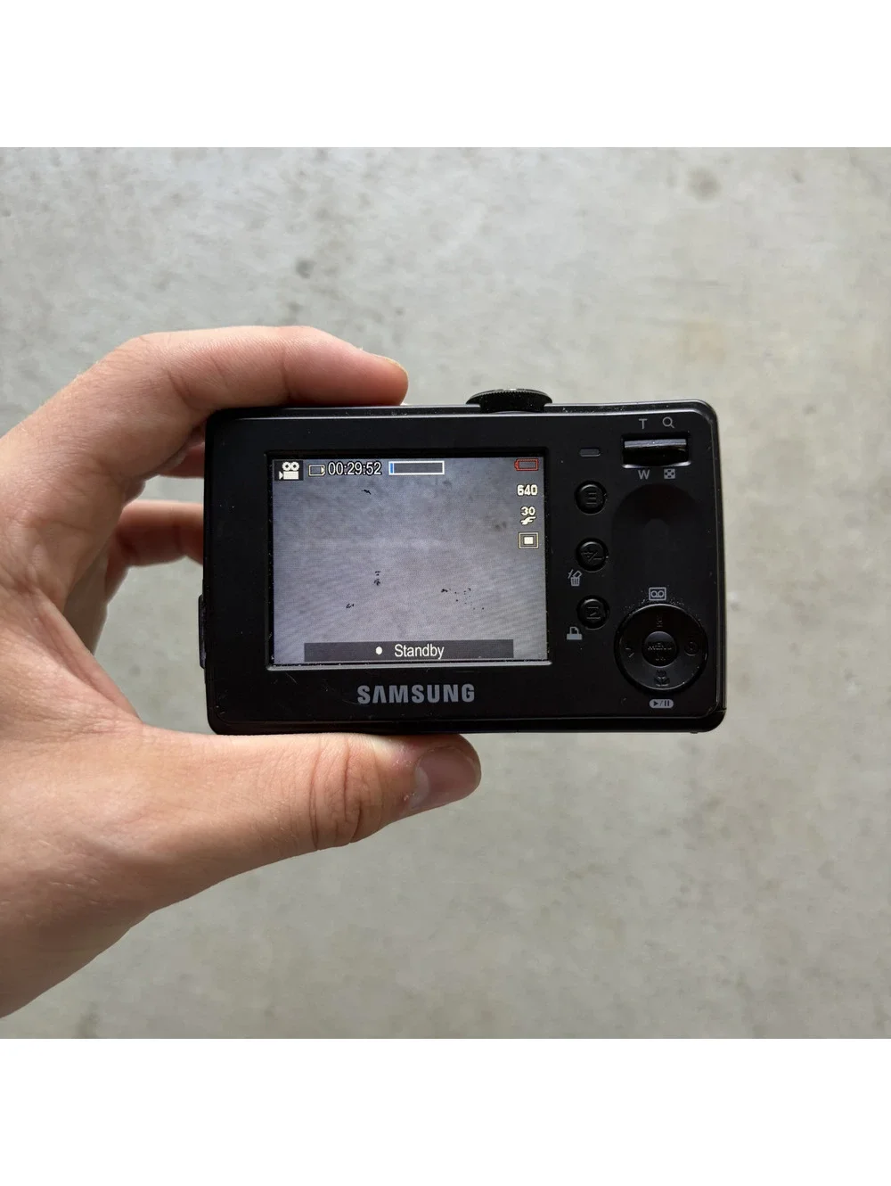 Samsung S730 Digital Camera 7.2 Megapixels Compact Point and